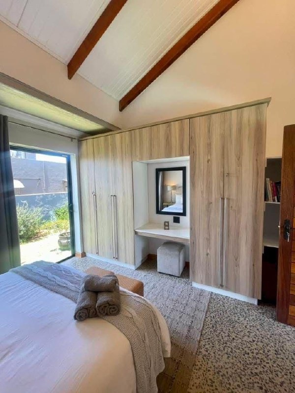 Beautiful 3 Bedroom, 2.5 Bathroom house in Ballito.