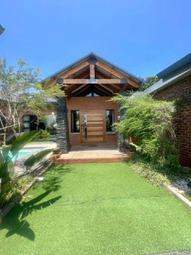 photo_6208366886001512356_x