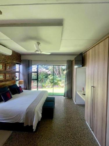 photo_6208366886001512368_x