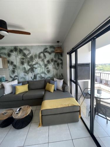 photo_6208366886001512391_y